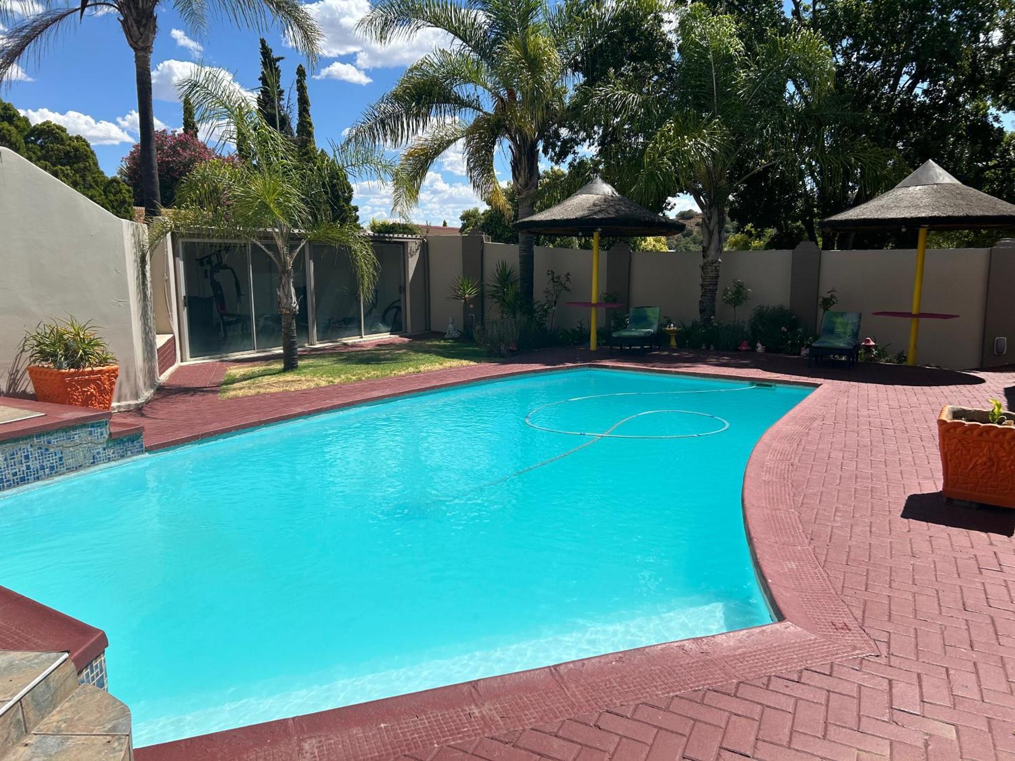 Sibella Guest House Bloemfontein Exterior foto